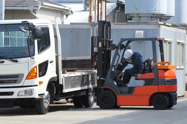 荷台の高さが全く異なる トラックの低床と高床の違いやそれぞれのメリットとは 中古トラック販売 トラック流通センター