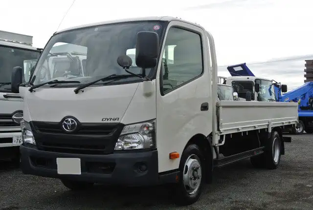 トヨタ ダイナ 小型 平ボディ TKG-XZU710 H27 の中古トラック【車両No.99374】