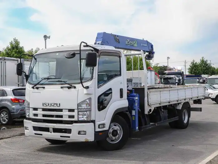 いすゞ フォワード 中型/増トン クレーン付 床鉄板 5段 の中古トラック【車両No.101754】