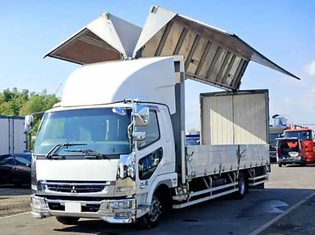三菱 ファイター 中型/増トン ウイング ベッド PDG-FK61F の中古トラック【車両No.101856】