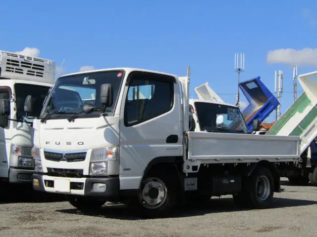 三菱 キャンター 小型 平ボディ TPG-FDA00 H29 の中古トラック【車両No.102367】