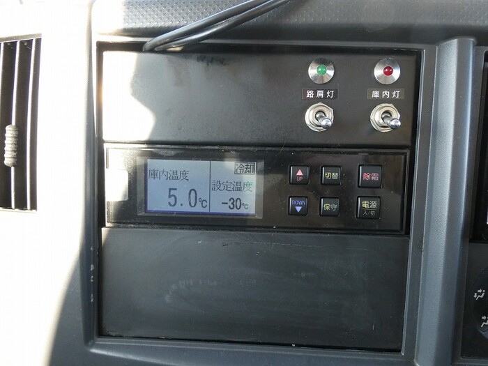 いすゞ エルフ 小型 冷凍冷蔵 低温 スタンバイ｜画像14