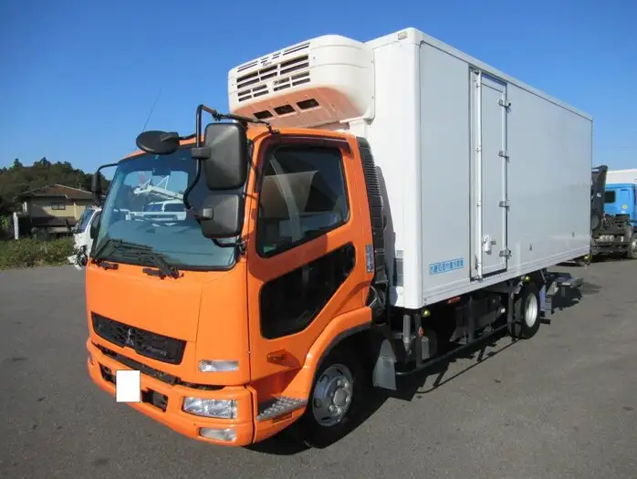 三菱 ファイター 中型/増トン 冷凍冷蔵 中温 パワーゲート の中古トラック【車両No.103757】
