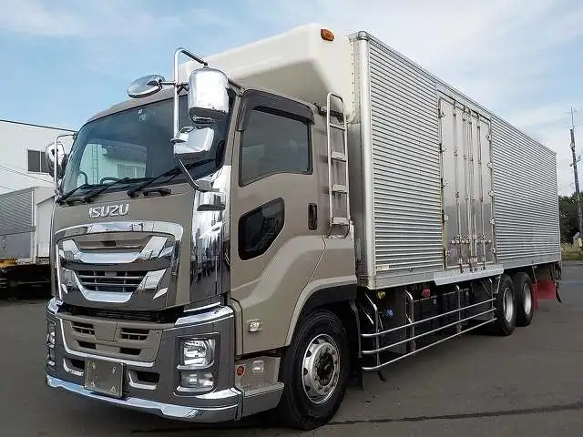 いすゞ ギガ 大型 冷凍冷蔵 低温 キーストン の中古トラック【車両No.104001】