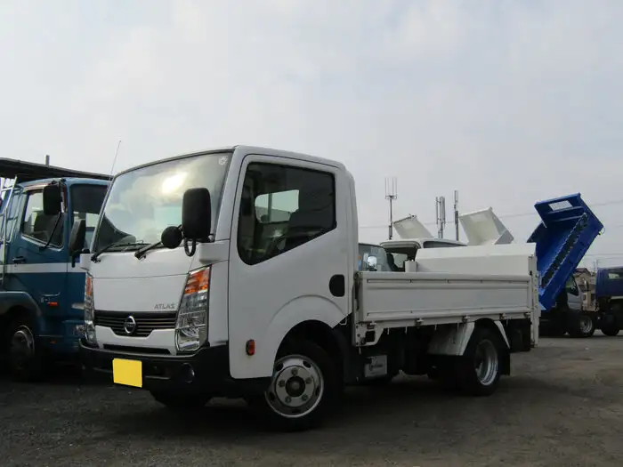 日産 アトラス 小型 平ボディ パワーゲート SKG-TZ2F24 の中古トラック【車両No.104703】