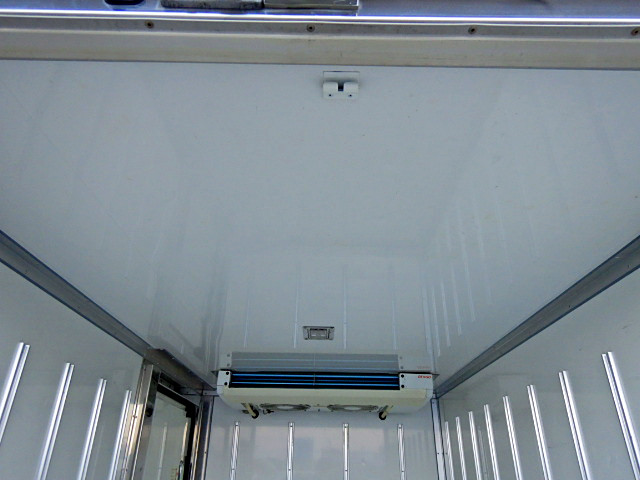 トヨタ トヨエース 小型 冷凍冷蔵 低温 サイドドア｜画像9