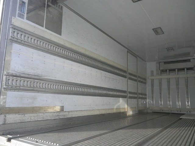 三菱 ファイター 中型/増トン 冷凍冷蔵 スタンバイ キーストン｜画像5