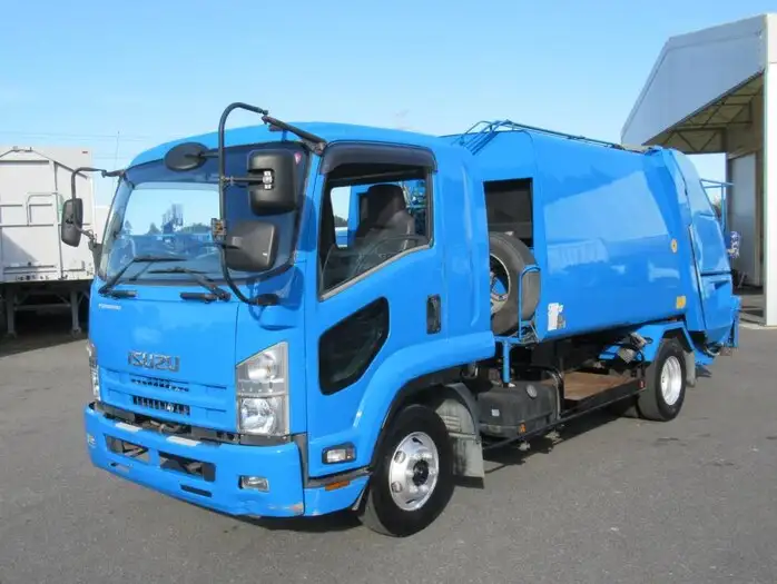 いすゞ フォワード 中型/増トン パッカー車 プレス式 ベッド の中古トラック【車両No.105064】