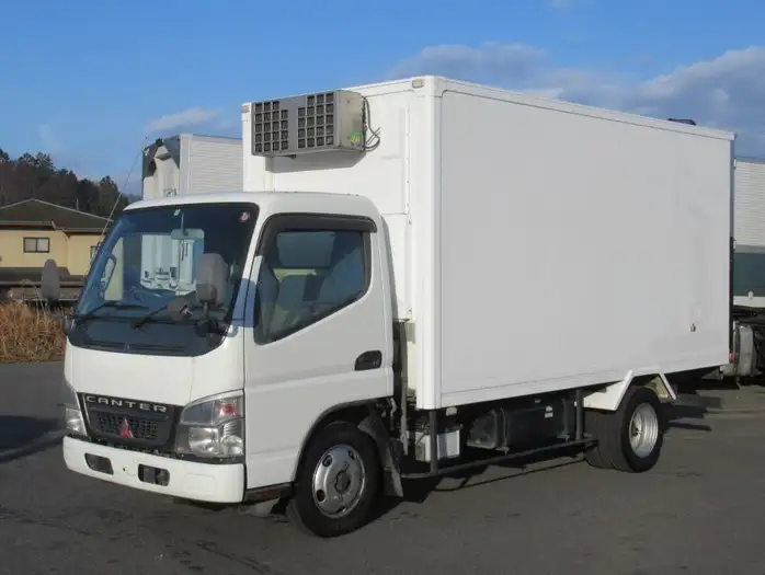 三菱 キャンター 小型 冷凍冷蔵 低温 スタンバイ の中古トラック【車両No.105928】