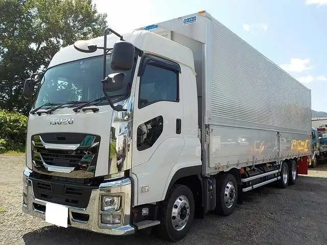 いすゞ ギガ 大型 ウイング エアサス ベッド の中古トラック【車両No.107391】