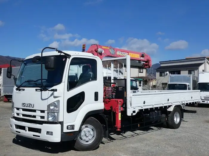 いすゞ フォワード 中型/増トン クレーン付 4段 ラジコン の中古トラック【車両No.107484】