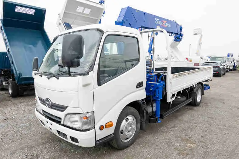 日野 デュトロ 小型 クレーン付 5段 ラジコン の中古トラック【車両No.107443】