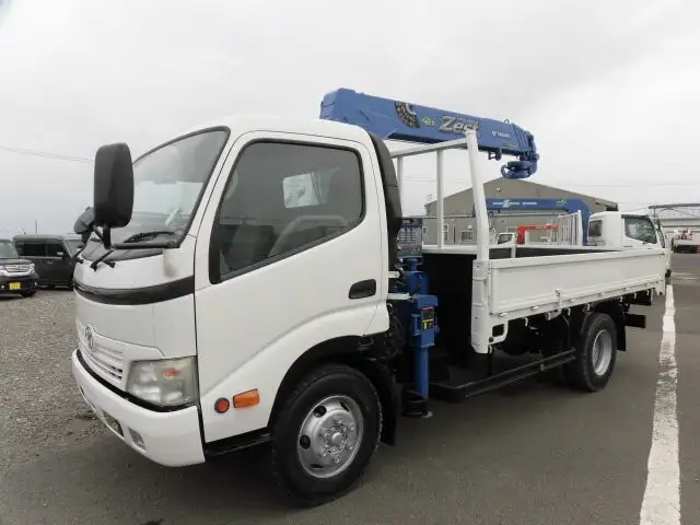 トヨタ トヨエース 小型 クレーン付 4段 ラジコン の中古トラック【車両No.109710】