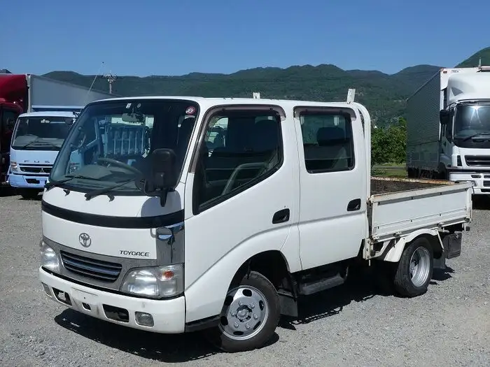 トヨタ トヨエース 小型 平ボディ Wキャブ KR-KDY230 の中古トラック【車両No.110441】
