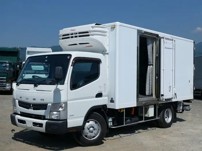 三菱 キャンター 小型 冷凍冷蔵 低温 パワーゲート の中古トラック【車両No.110697】