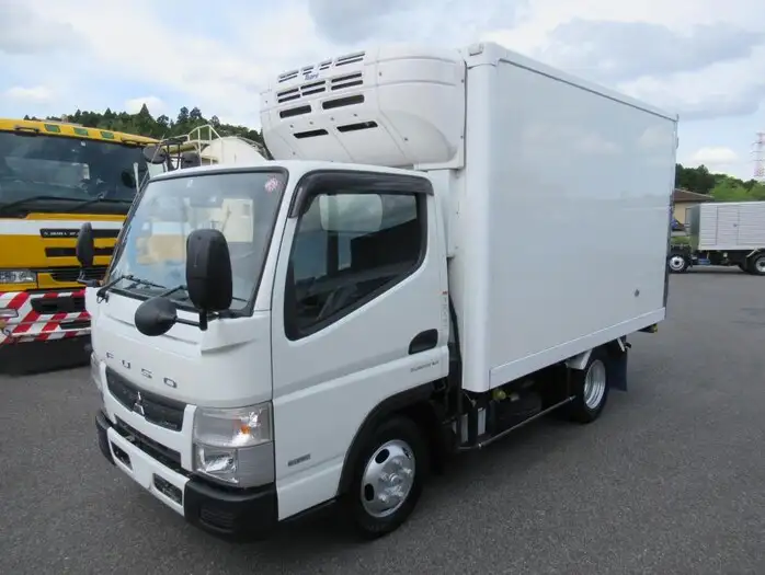 三菱 キャンター 小型 冷凍冷蔵 中温 TKG-FBA20 の中古トラック【車両No.111262】