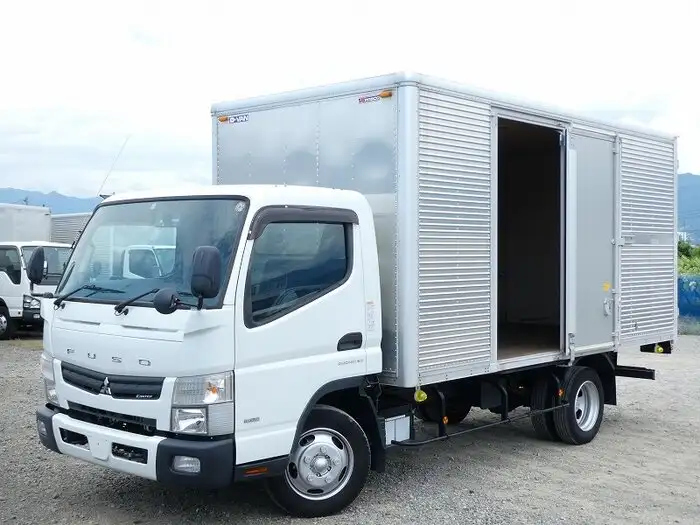 三菱 キャンター 小型 アルミバン サイドドア TKG-FEB50 の中古トラック【車両No.111621】