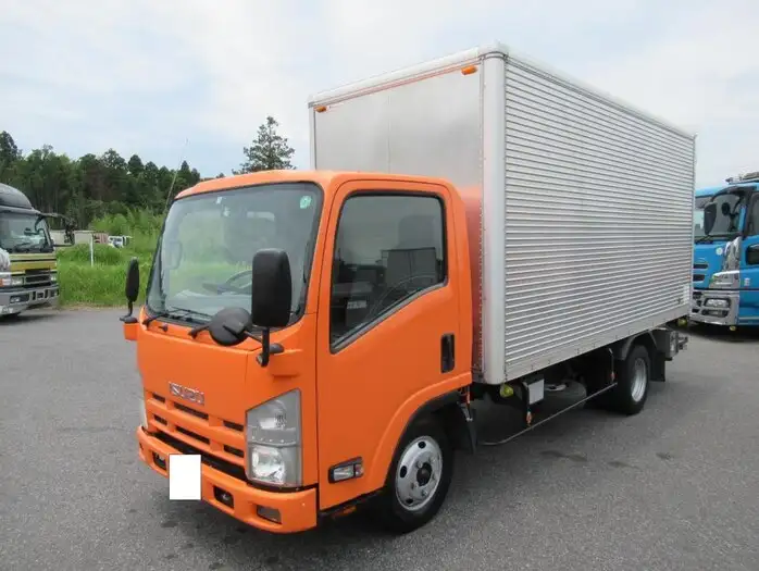 いすゞ エルフ 小型 アルミバン パワーゲート 3枚観音 の中古トラック【車両No.111656】
