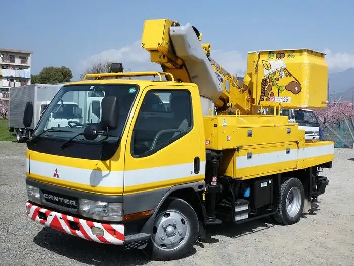 三菱 キャンター 小型 高所・建柱車 高所作業車 電工仕様 の中古トラック【車両No.111734】