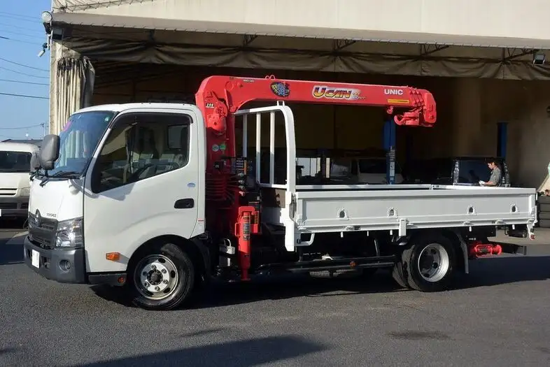 トヨタ トヨエース 小型 クレーン付 床鉄板 4段 の中古トラック【車両No.110301】