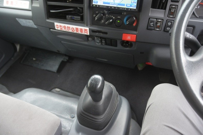 いすゞ エルフ 小型 アルミバン サイドドア TKG-NPR85AN｜画像15