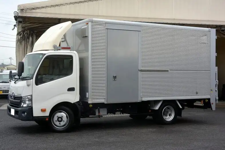 トヨタ トヨエース 小型 アルミバン パワーゲート サイドドア の中古トラック【車両No.110267】
