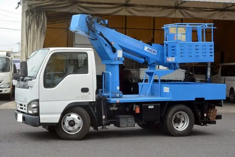 いすゞ エルフ 小型 高所・建柱車 高所作業車 PB-NKR81AN の中古トラック【車両No.111965】