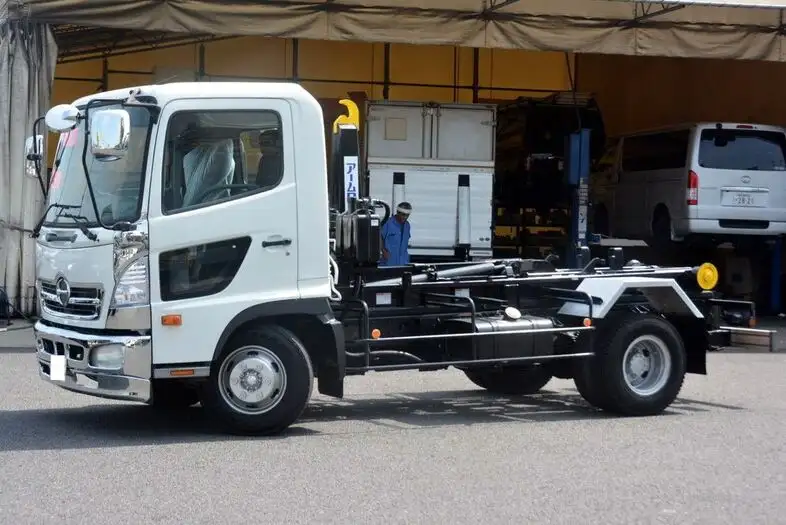 日野 レンジャー 中型/増トン アームロール ツインホイスト BDG-FC7JDWA の中古トラック【車両No.111952】