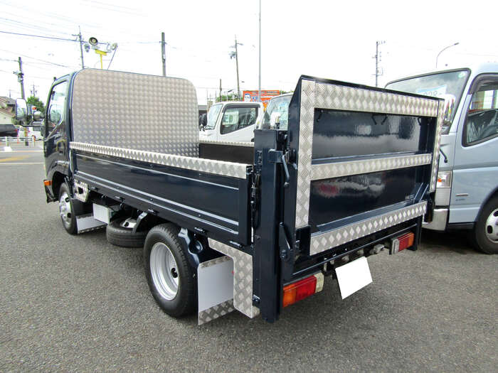 日野 デュトロ 小型 平ボディ 10尺 BKG-XZU508M - 中古トラック車両詳細 | 中古トラック販売のトラック流通センター