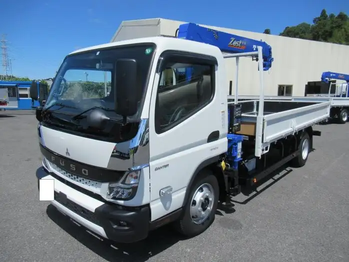三菱 キャンター 小型 クレーン付 4段 ラジコン の中古トラック【車両No.112448】
