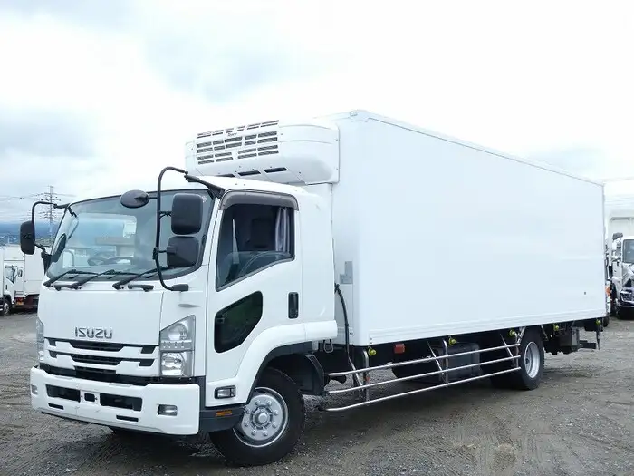 いすゞ フォワード 中型/増トン 冷凍冷蔵 低温 パワーゲート の中古トラック【車両No.112509】