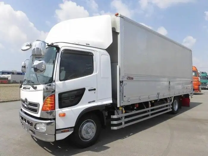 日野 レンジャー 中型/増トン ウイング エアサス ベッド の中古トラック【車両No.112792】