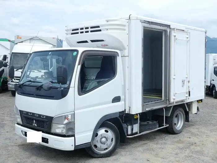三菱 キャンター 小型 冷凍冷蔵 低温 スタンバイ の中古トラック【車両No.113219】