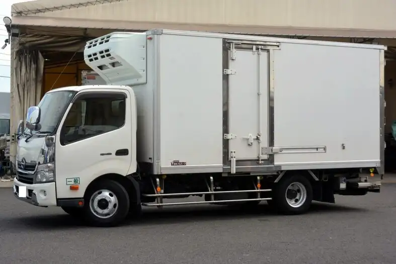 日野 デュトロ 小型 冷凍冷蔵 低温 パワーゲート の中古トラック【車両No.113091】