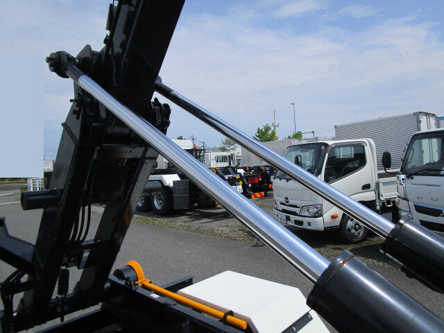 日野 デュトロ 小型 アームロール ツインホイスト 2RG-XZU605M｜画像15