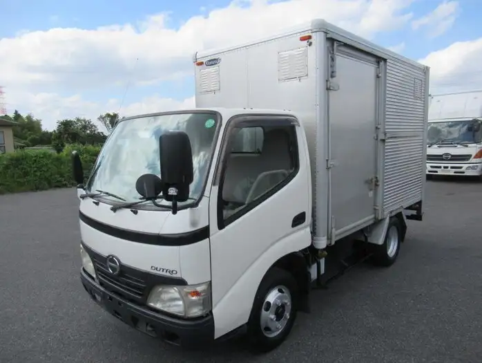 日野 デュトロ 小型 アルミバン サイドドア BDG-XZU304M の中古トラック【車両No.114666】