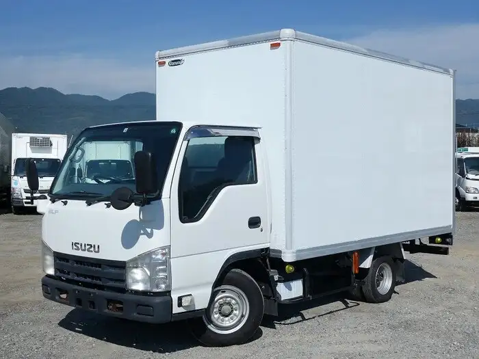 いすゞ エルフ 小型 アルミバン シャッター式 BKG-NHR85AN の中古トラック【車両No.114728】