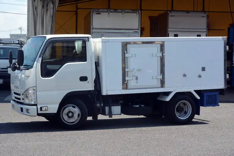 いすゞ エルフ 小型 冷凍冷蔵 低温 スタンバイ の中古トラック【車両No.114942】