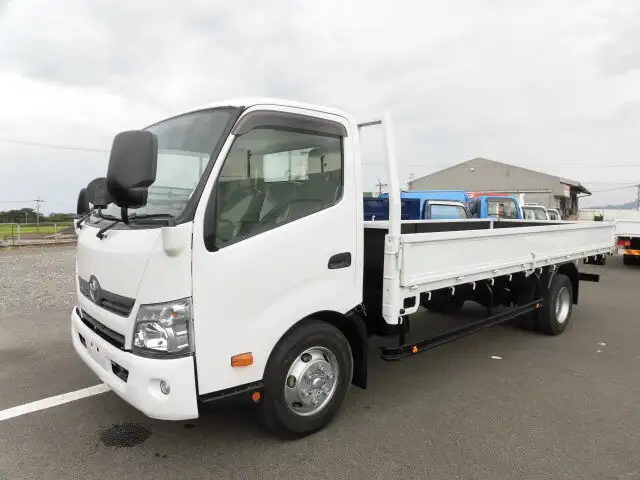 トヨタ トヨエース 小型 平ボディ TKG-XZU730 H27 の中古トラック【車両No.115104】