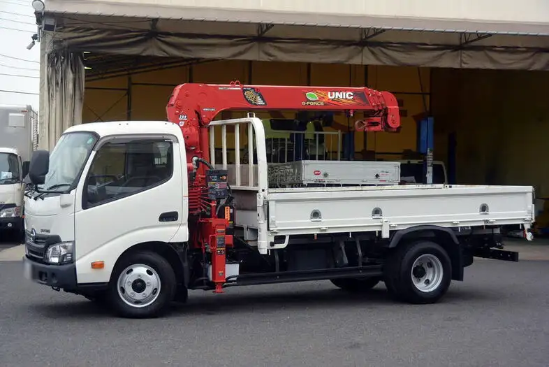 日野 デュトロ 小型 クレーン付 4段 ラジコン の中古トラック【車両No.115618】