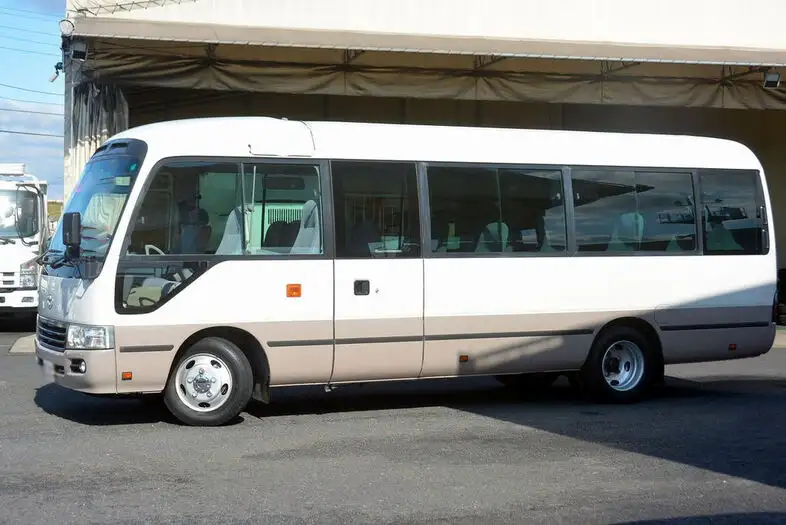 トヨタ コースター 小型 バス マイクロバス BDG-XZB50 の中古トラック【車両No.115727】