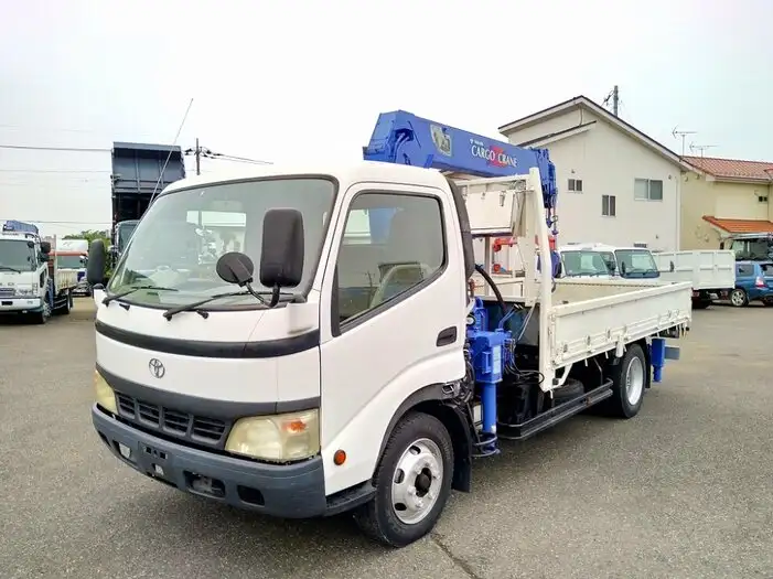 トヨタ ダイナ 小型 クレーン付 5段 ラジコン の中古トラック【車両No.115143】