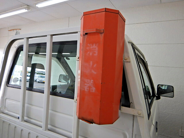 トヨタ ライトエース 小型 タンク車 ローリー GK-KM70｜画像12