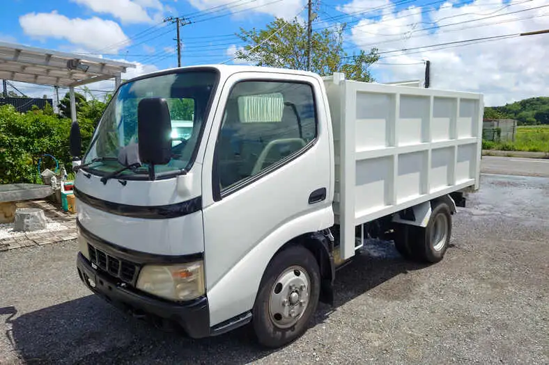 トヨタ ダイナ 小型 ダンプ 土砂禁 PB-XZU311D の中古トラック【車両No.117081】