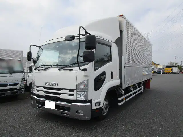 いすゞ フォワード 中型/増トン ウイング エアサス ベッド の中古トラック【車両No.117043】