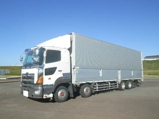日野 プロフィア 大型 ウイング エアサス ベッド の中古トラック【車両No.117945】