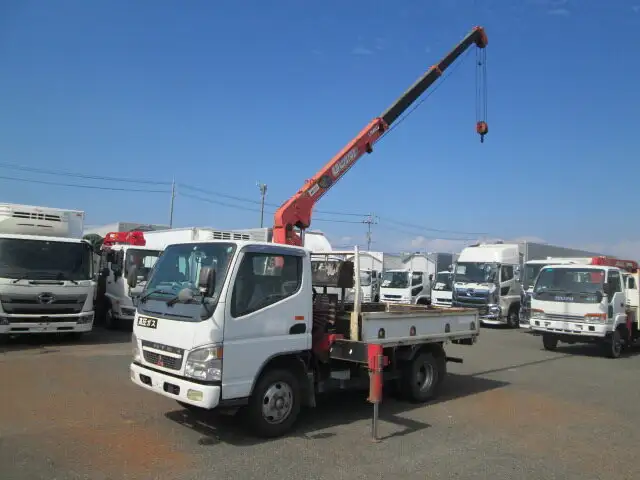 三菱 キャンター 小型 クレーン付 3段 ラジコン の中古トラック【車両No.115975】