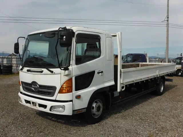 日野 レンジャー 中型/増トン 平ボディ 床鉄板 ベッド の中古トラック【車両No.116684】