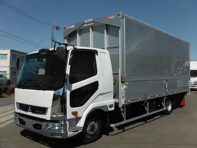 三菱 ファイター 中型/増トン ウイング エアサス ベッド の中古トラック【車両No.102956】