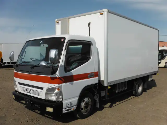 三菱 キャンター 小型 冷凍冷蔵 低温 スタンバイ の中古トラック【車両No.109005】